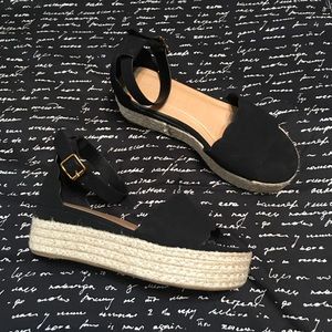 bamboo black platform sandals